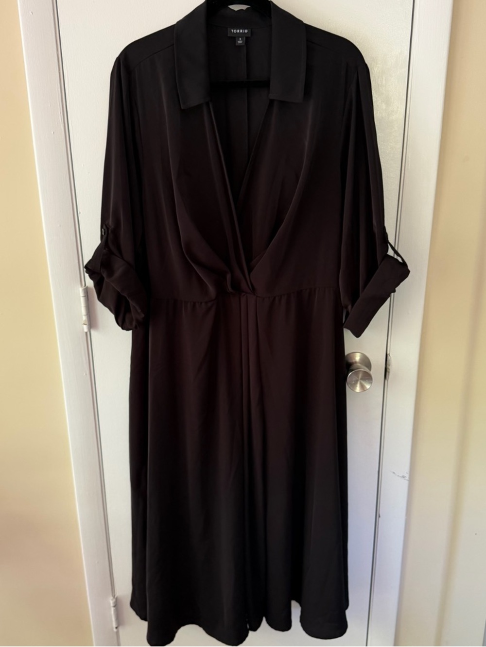 Torrid Midi Studio Crepe De Chine Collared Shirt Dress - Picture 4 of 6